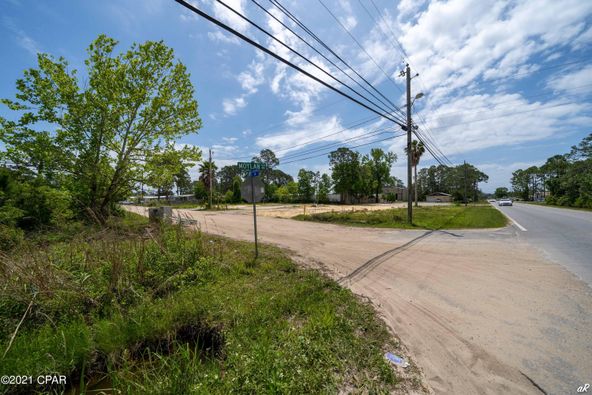 1520 Moylan Rd, Panama City Beach, FL 32407